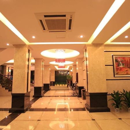 Perfect Season Hotel Guilin Exteriör bild
