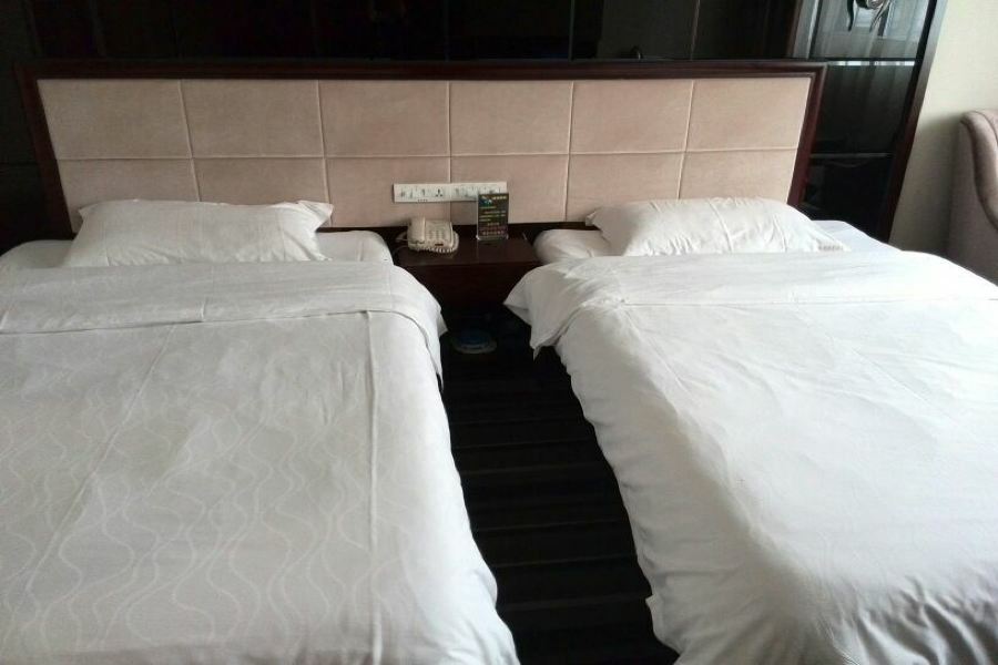 Perfect Season Hotel Guilin Exteriör bild
